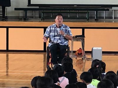 京谷和幸が横浜の小学校で講話